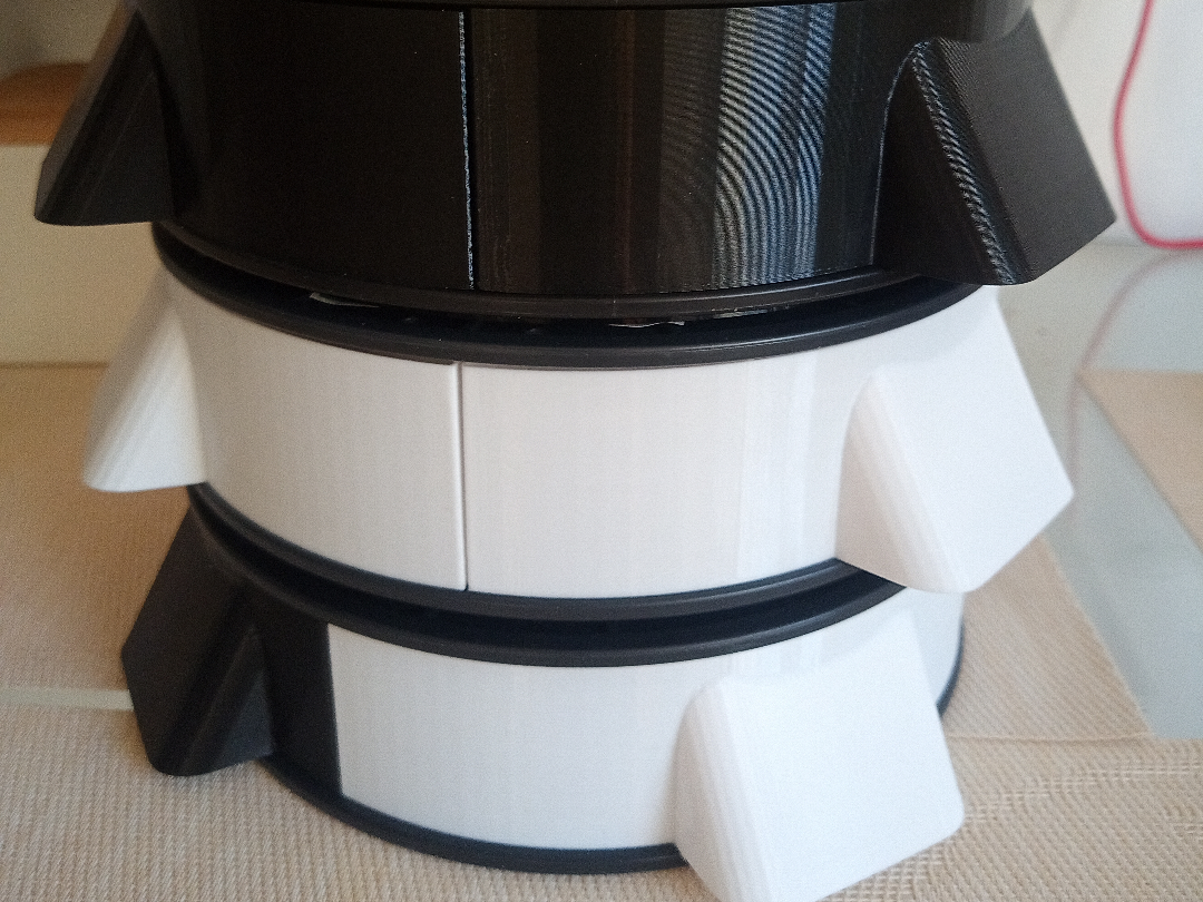 Spool organizer storage magnet reusing recycle