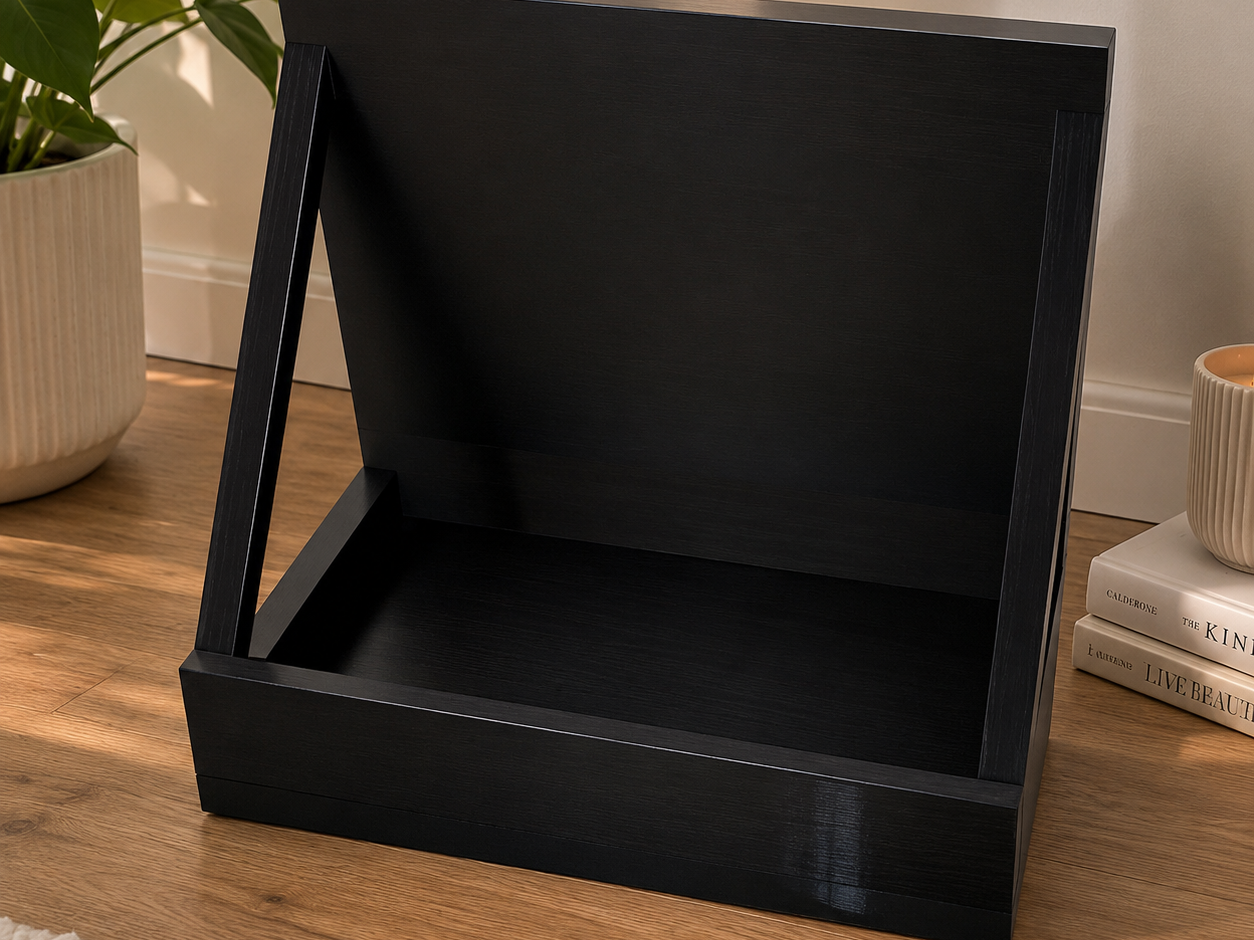 Regal für die Wandmontage geeignet