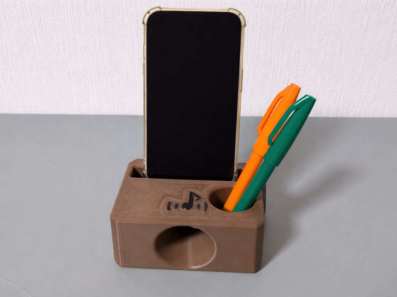 Speaker stand