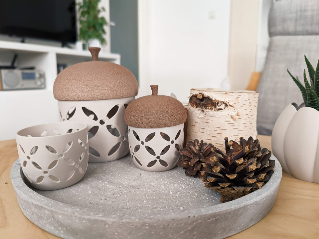 Acorn-shaped multi-purpose decoration