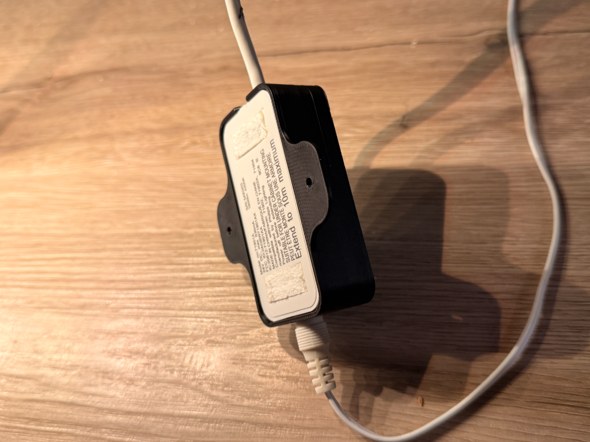 HUE Power Supply Model 71901A  Mounting Bracket.