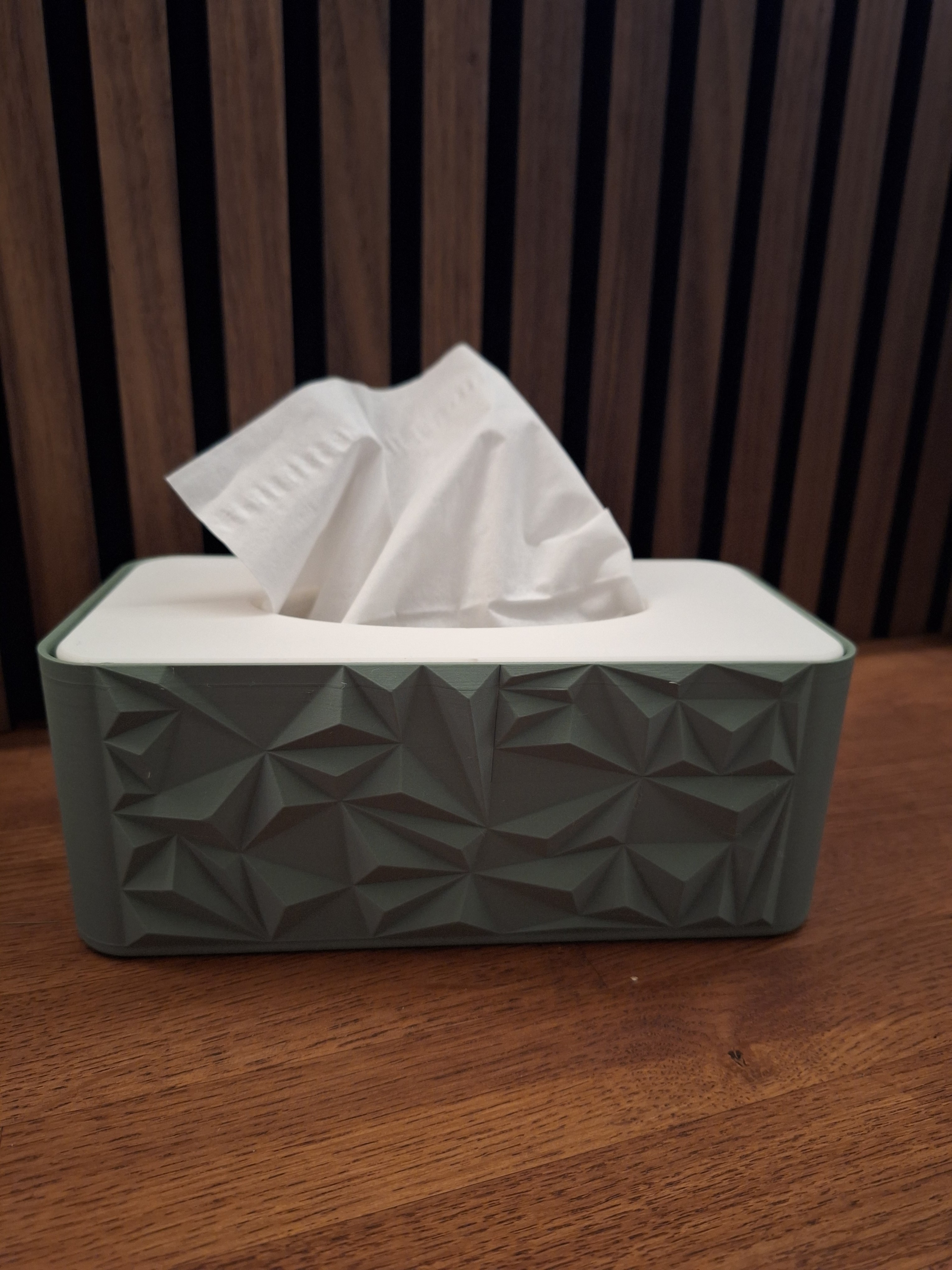 Tissue box