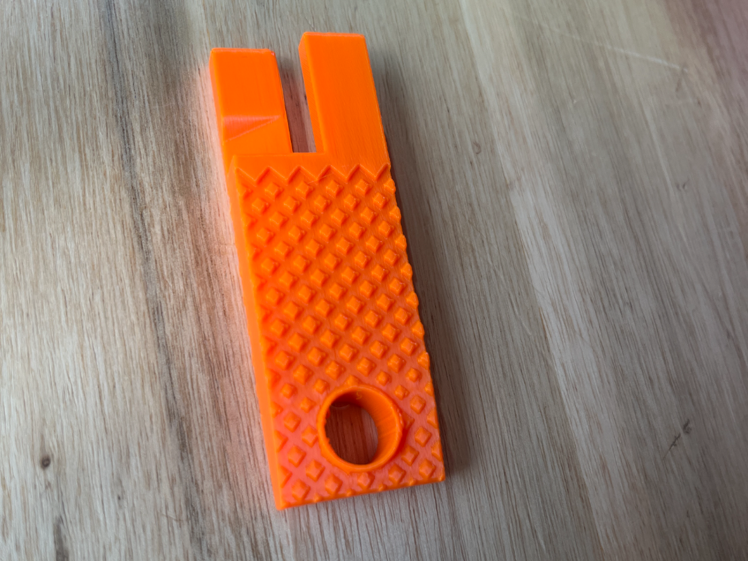 VM COMPATIBLE BAIT STATION KEY