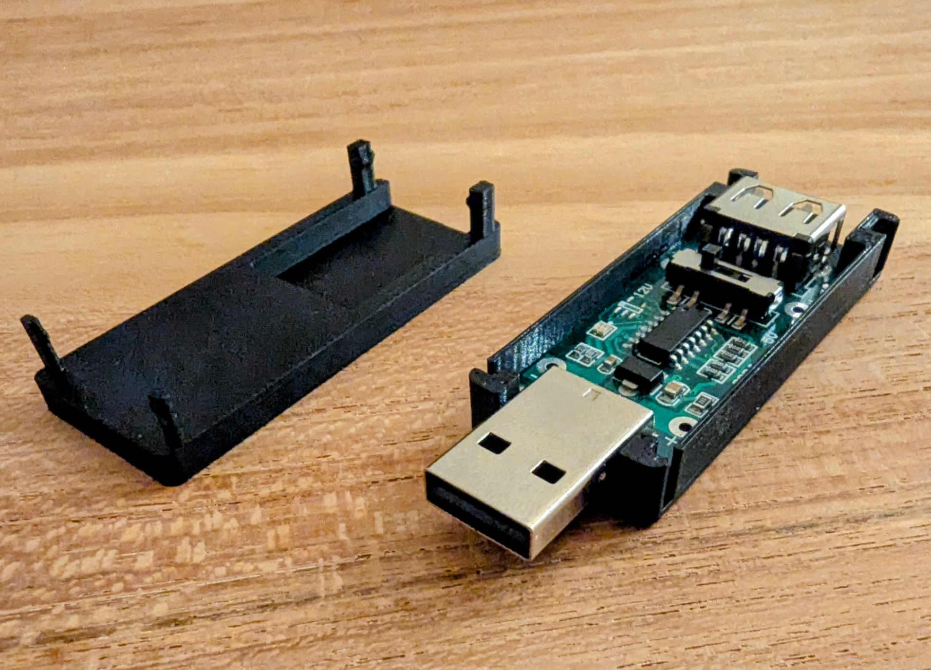 QC2 USB A Trigger Enclosure