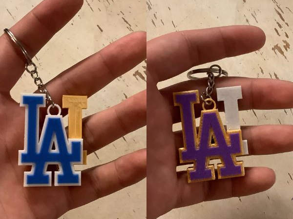 La Dodgers/LA Lakers keychain