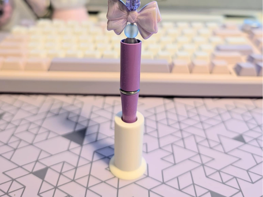 Minimalist Single Pen Holder