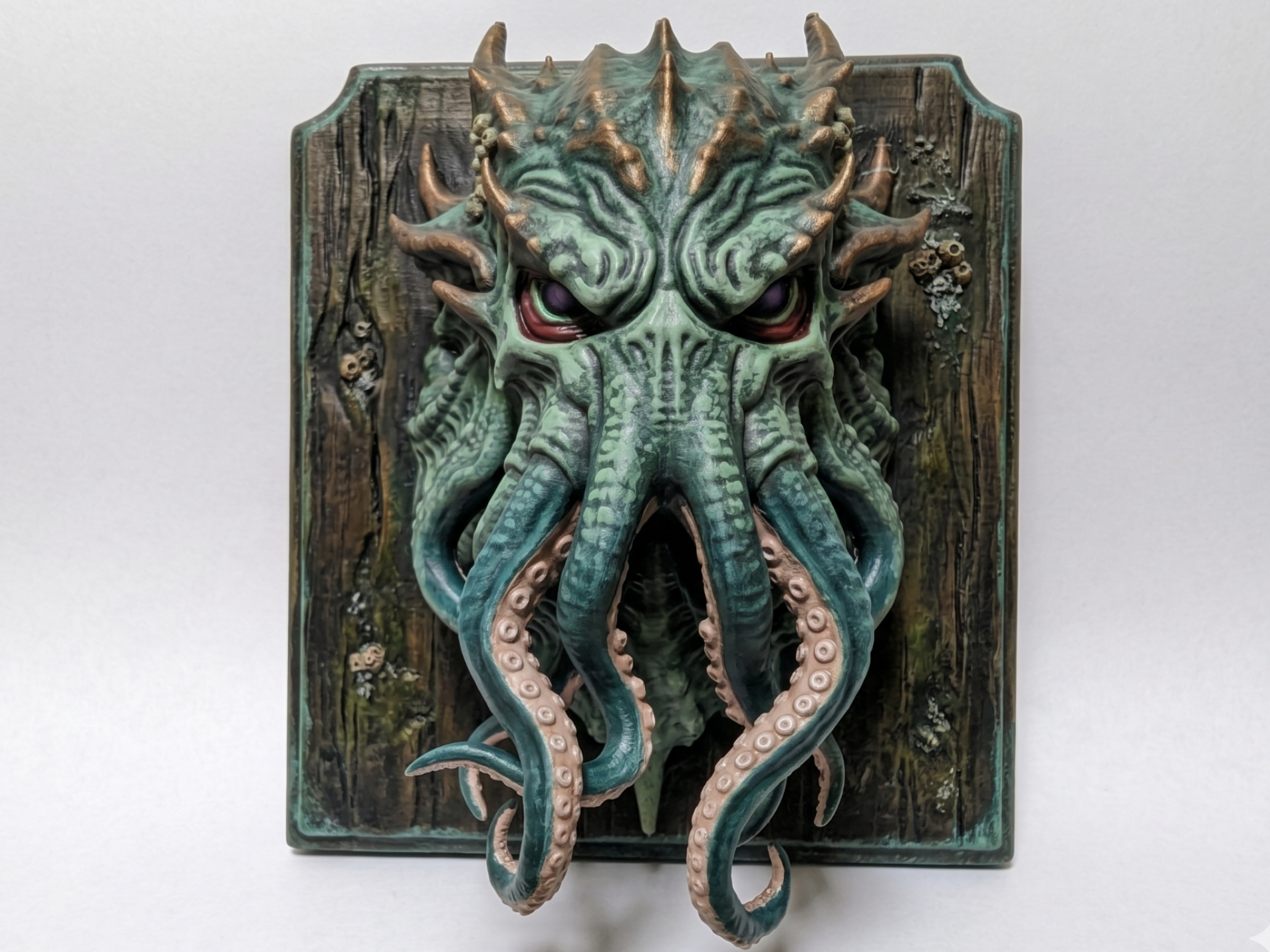 Cthulu mounted head art