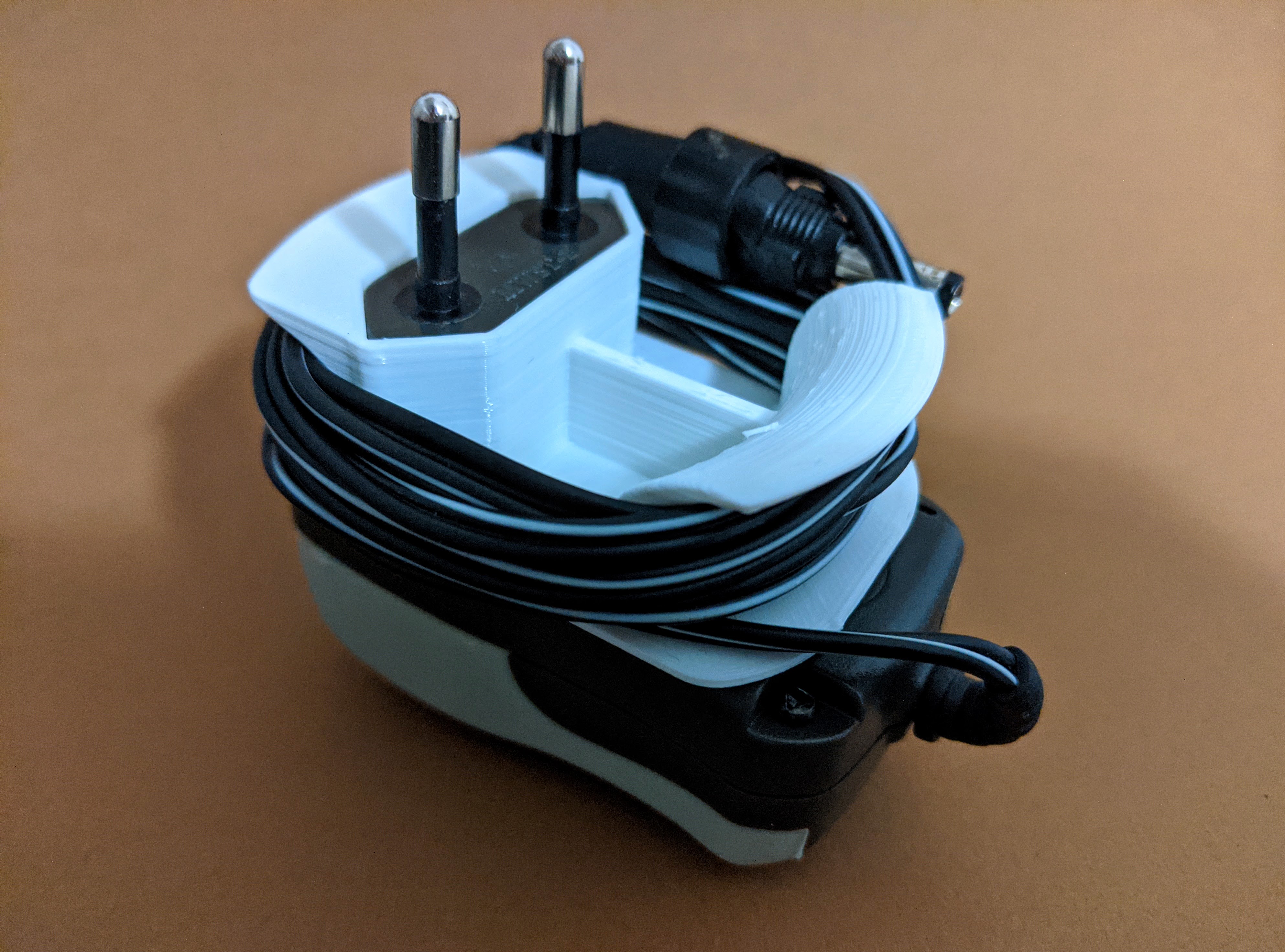 Cable Organizer for Power Supplies with Euro-Plug