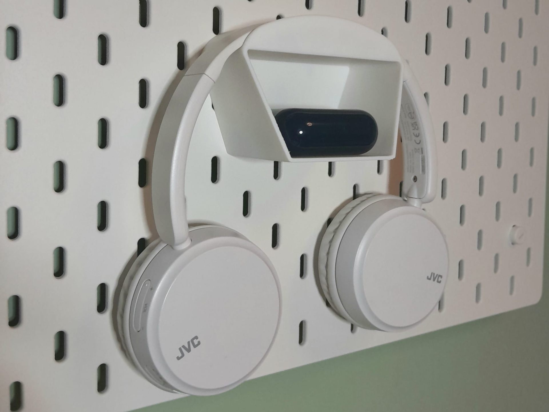 Headphone Holder + Shelf SKADIS