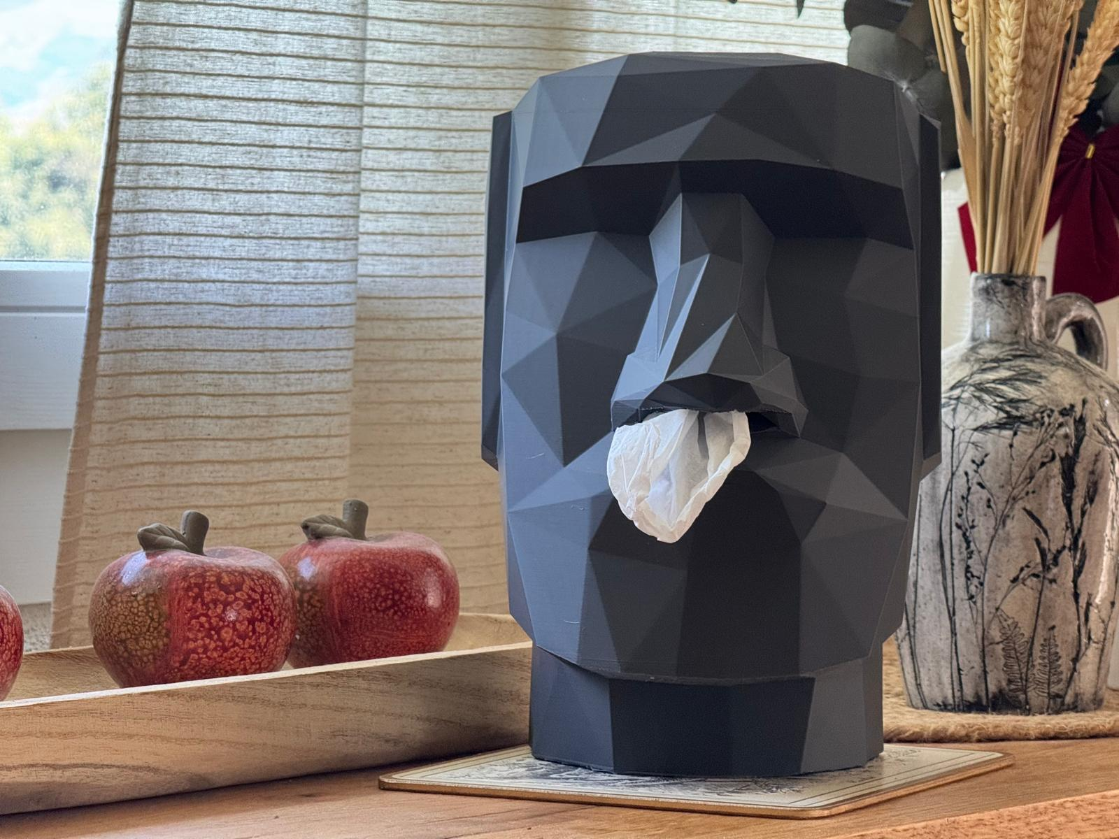 Moai Tissue Dispenser Low Poly "The stoic Sneezer"