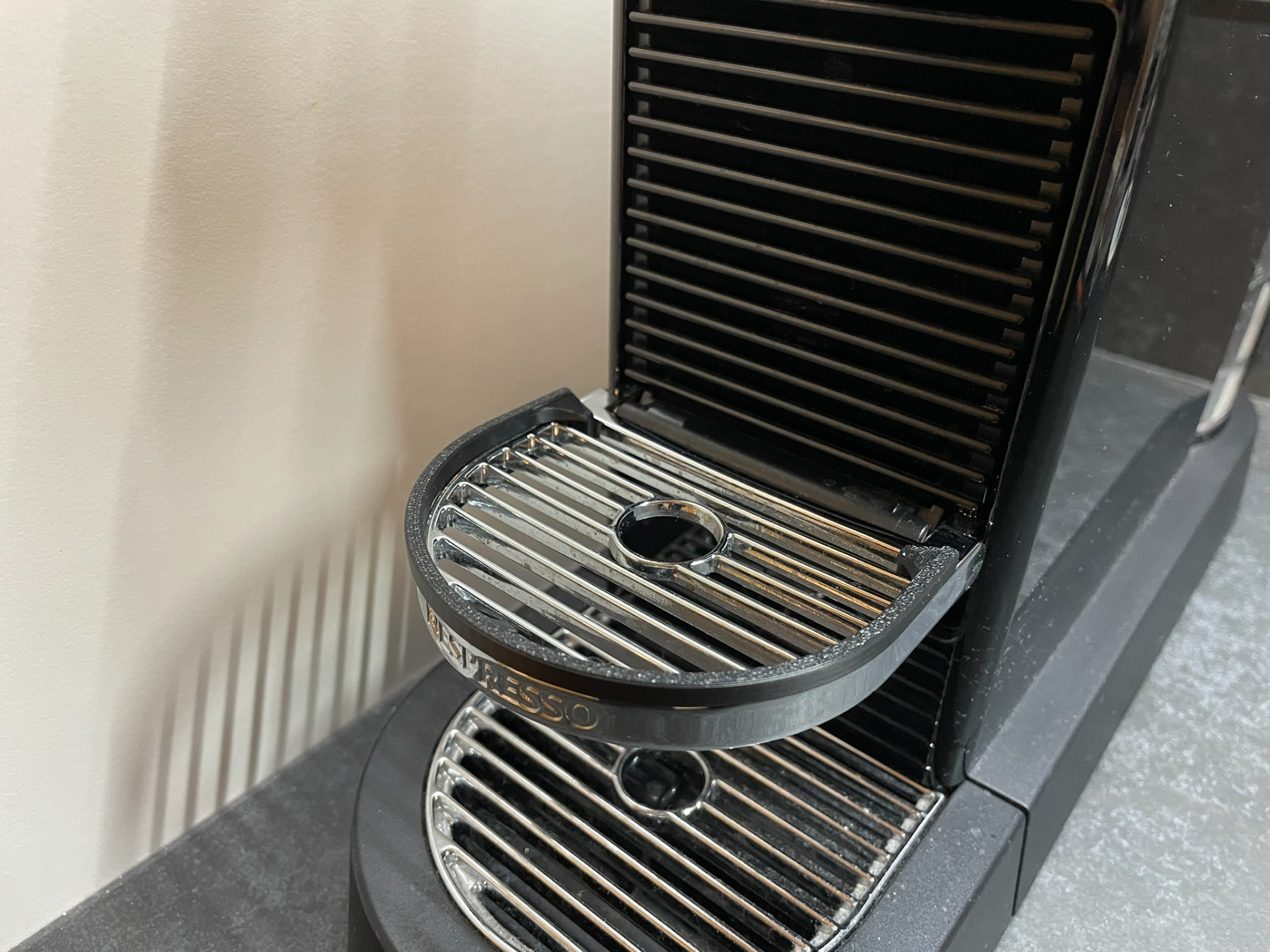 Magimix Nespresso CitiZ M196 Cupholder