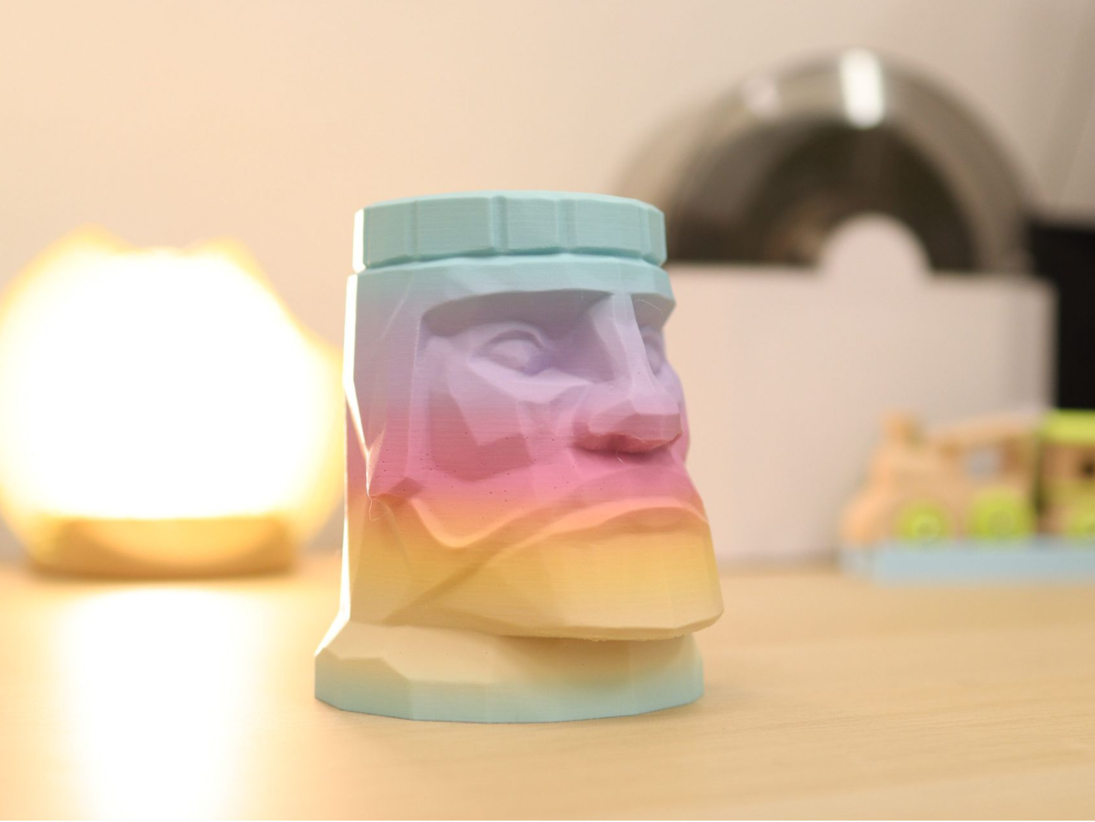 SCULPTED HEAD
