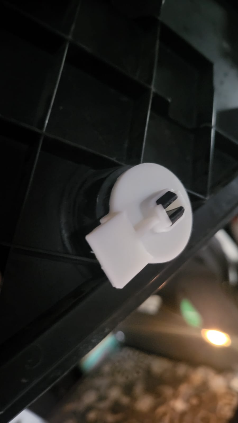 Volkswagen Touran Booth Clip
