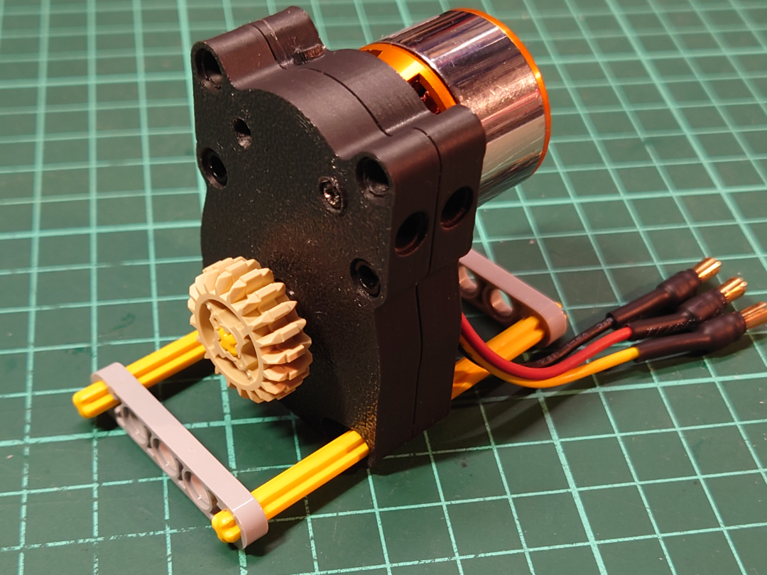 Brushless motor adapter wit 11:40 gear reduction