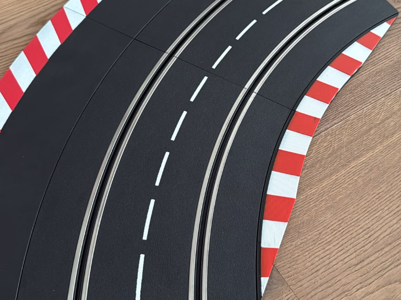 Carrera Curbs Randstreifen Cut V2/3