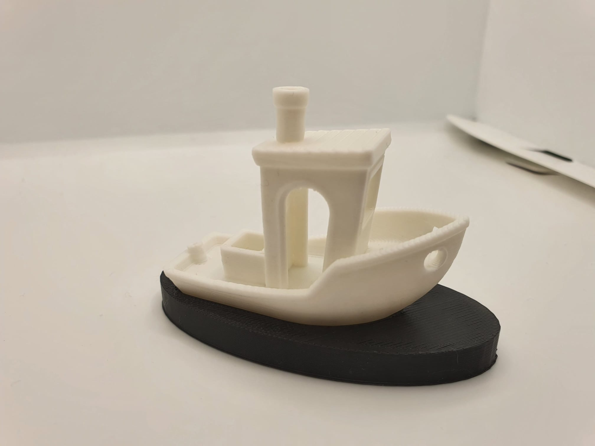 Slick Benchy Holder