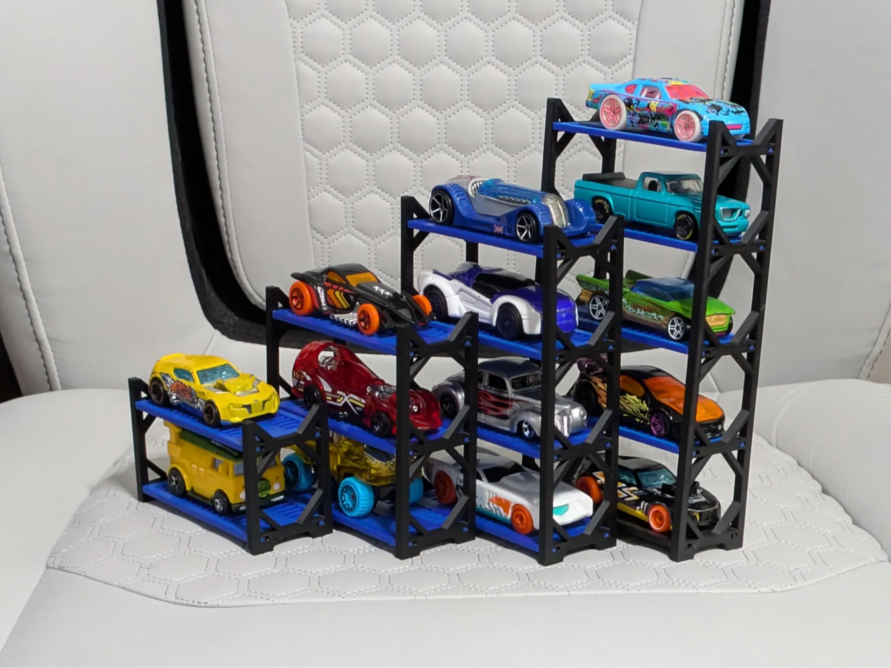 Modular Die-Cast Car Display Stand System