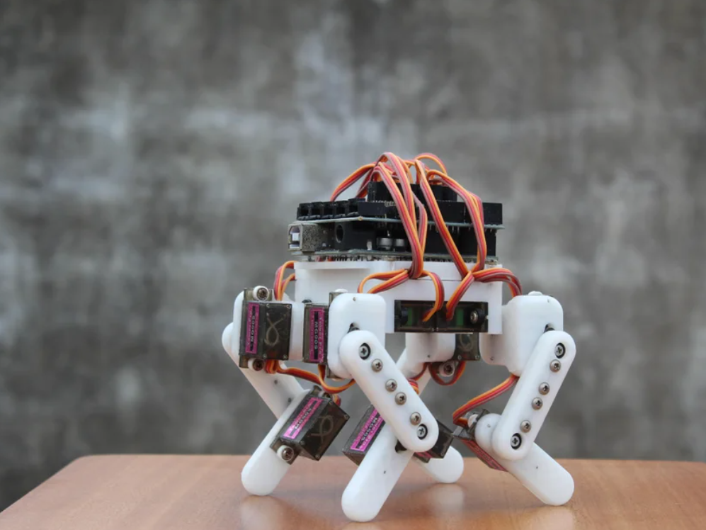 Mini Arduino Quadruped Robot