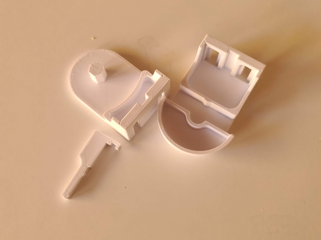 yisk blackout holder