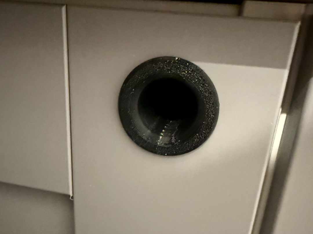 1" Hole Plug