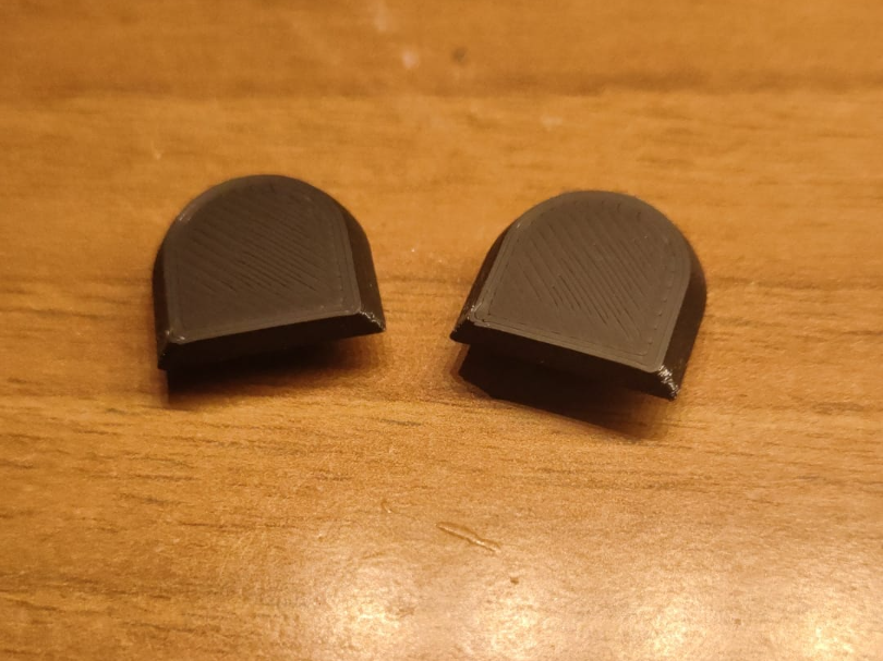 Tappo copribullone specchietto retrovisore Yamaha