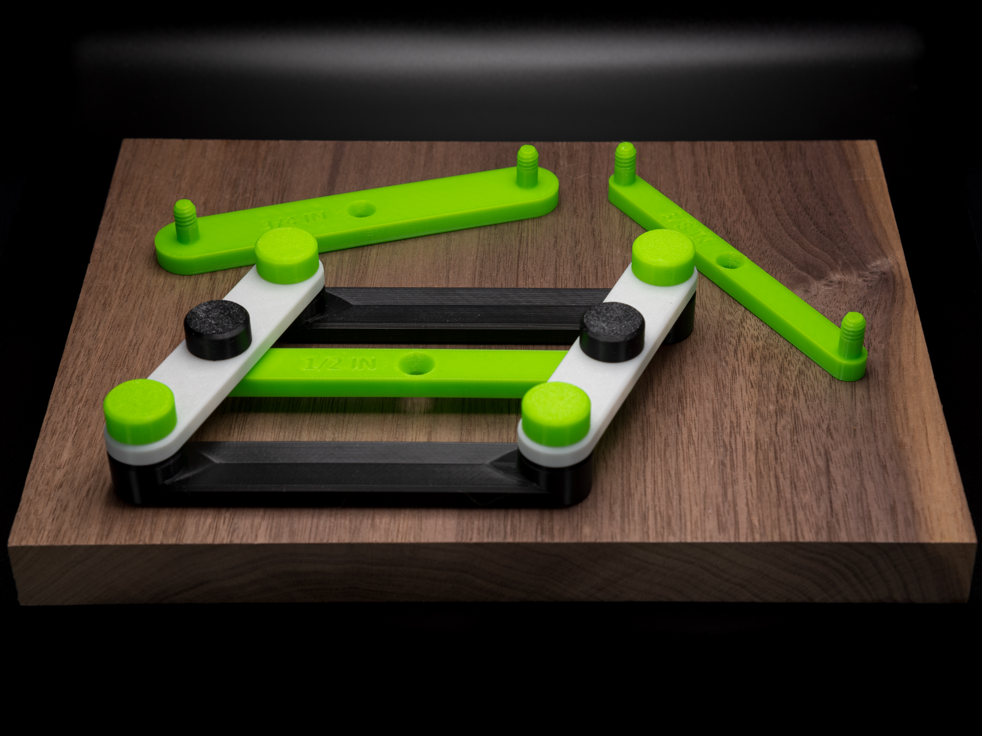 Variable Width Center Finder / Center Scriber