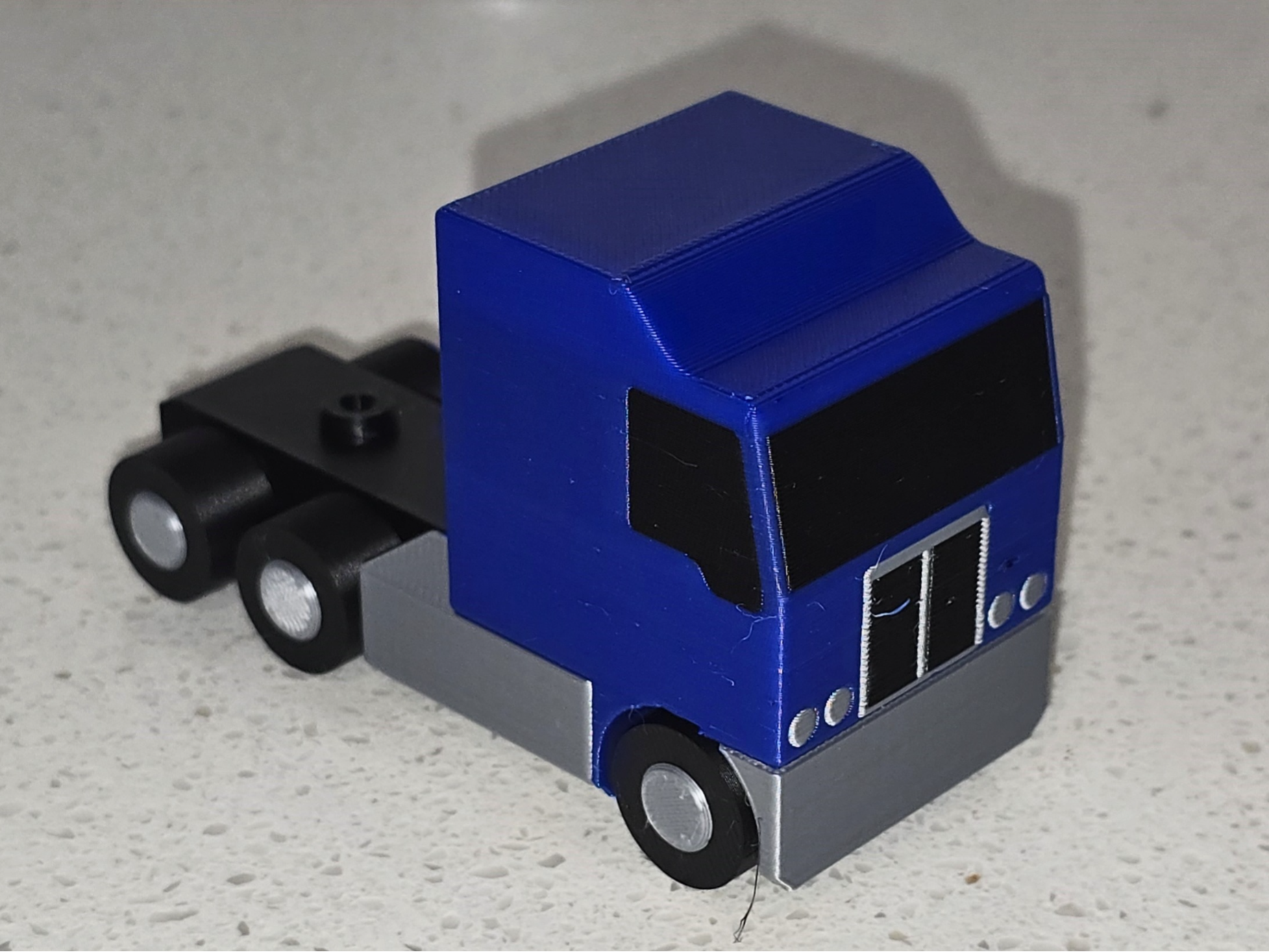Australian cabover prime mover
