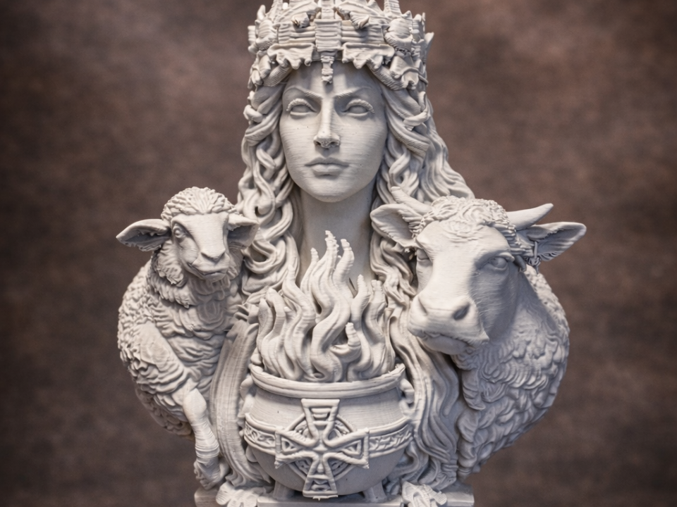 Brigid – Dea Celtica del Fuoco e della Rinascita