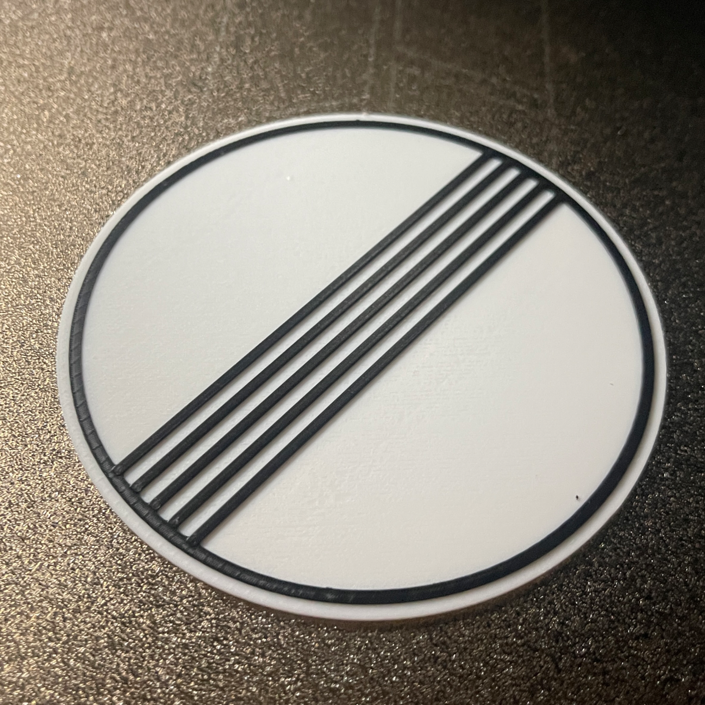 Verkehrszeichen 282 ("Unlimited Sign" German Autobahn) "Aufhebung aller Streckenverbote"