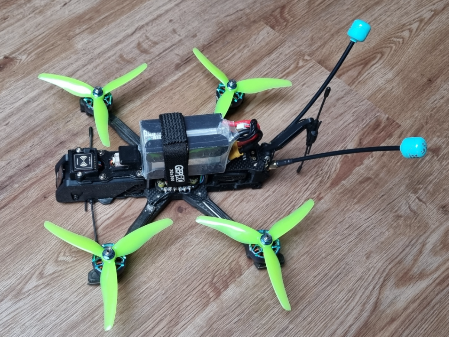 ELRS Dual Antenna Mount Set Flyfish Volador VX5
