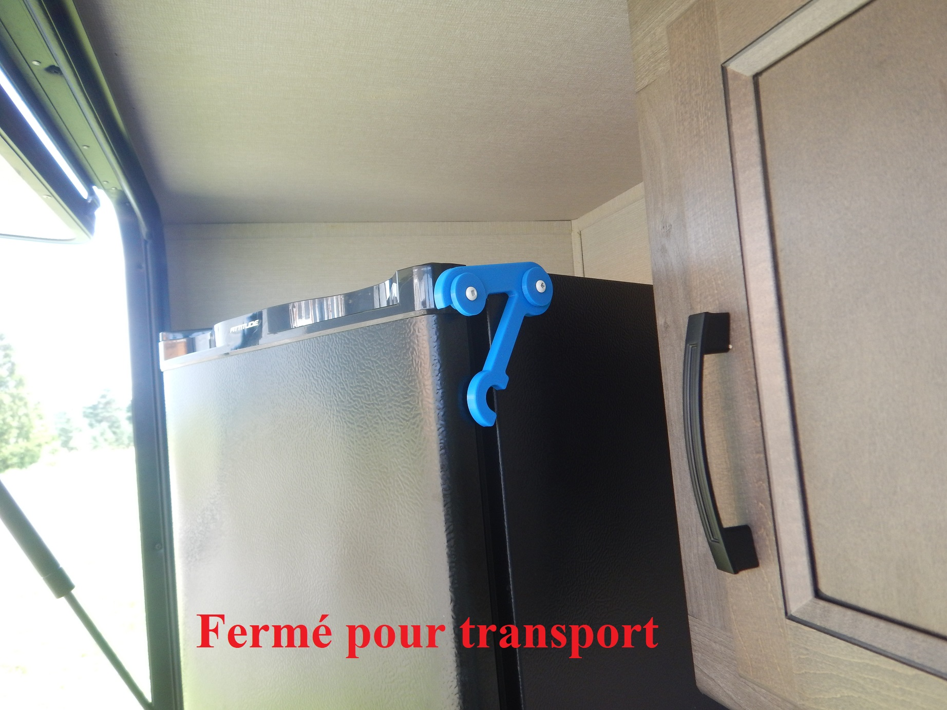 Frigo door lock