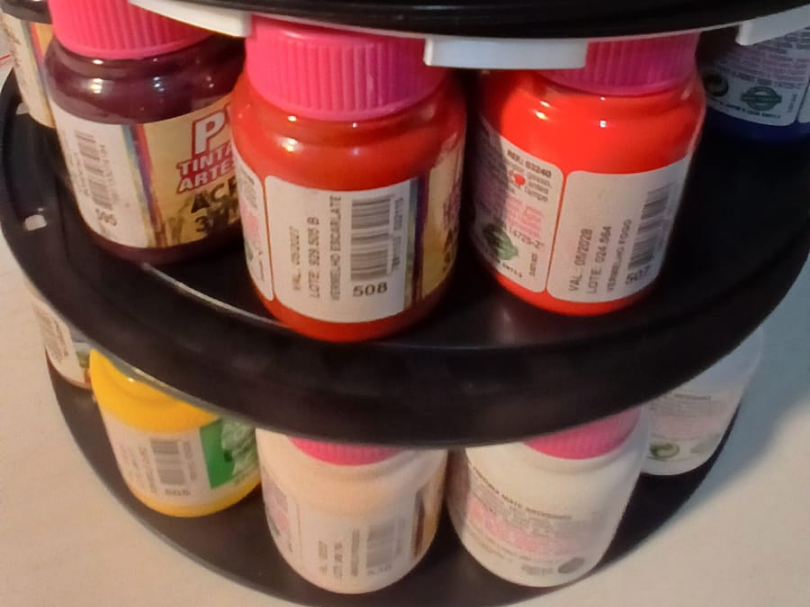 Acrilex Paint Holder (Spool Reuse)