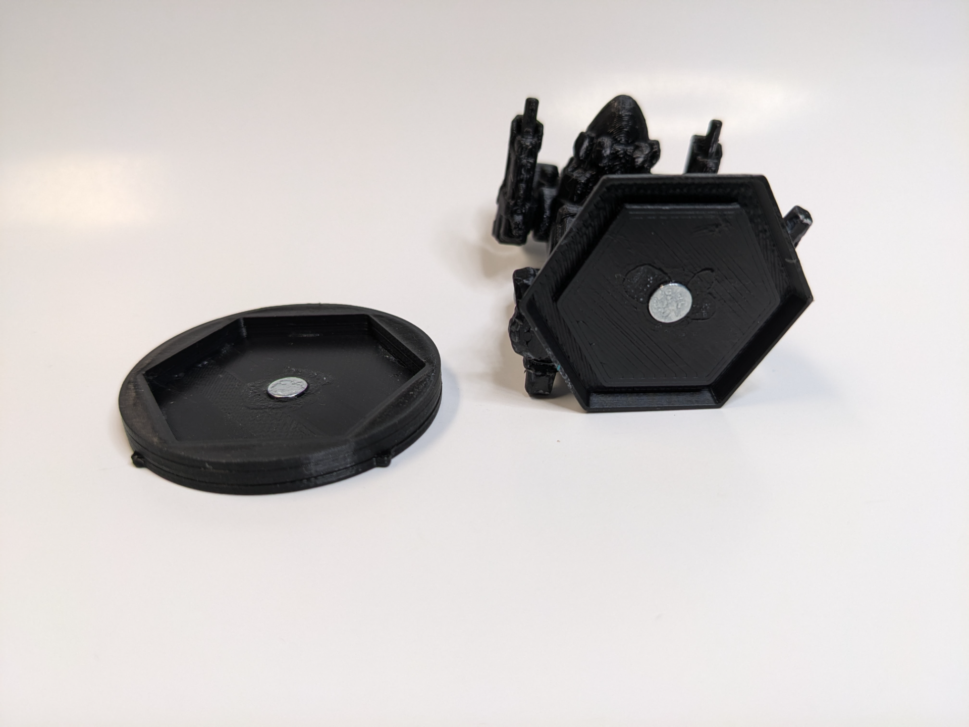 Battletech hex base to Steel Rift magnetic adapter