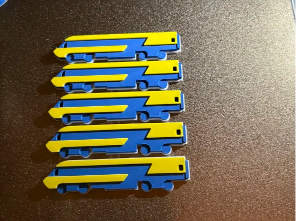 hst train keyring