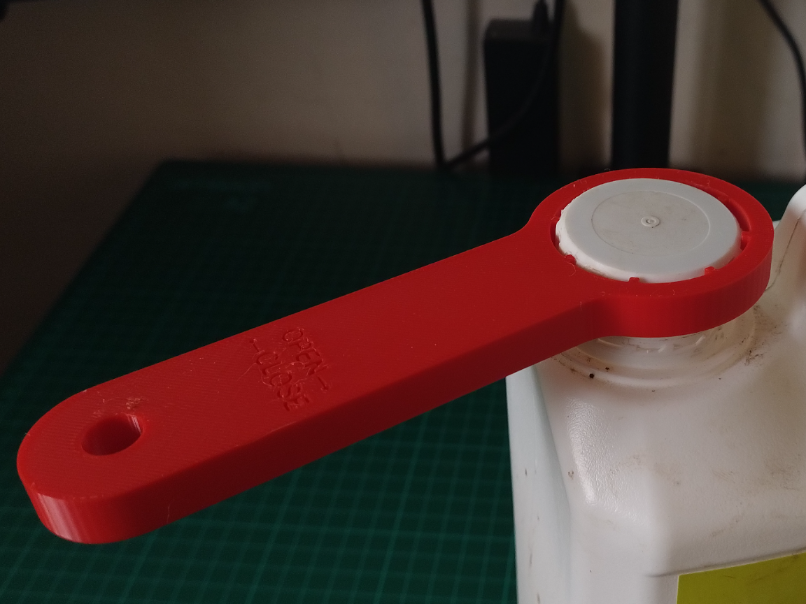 Plastic container cap wrench