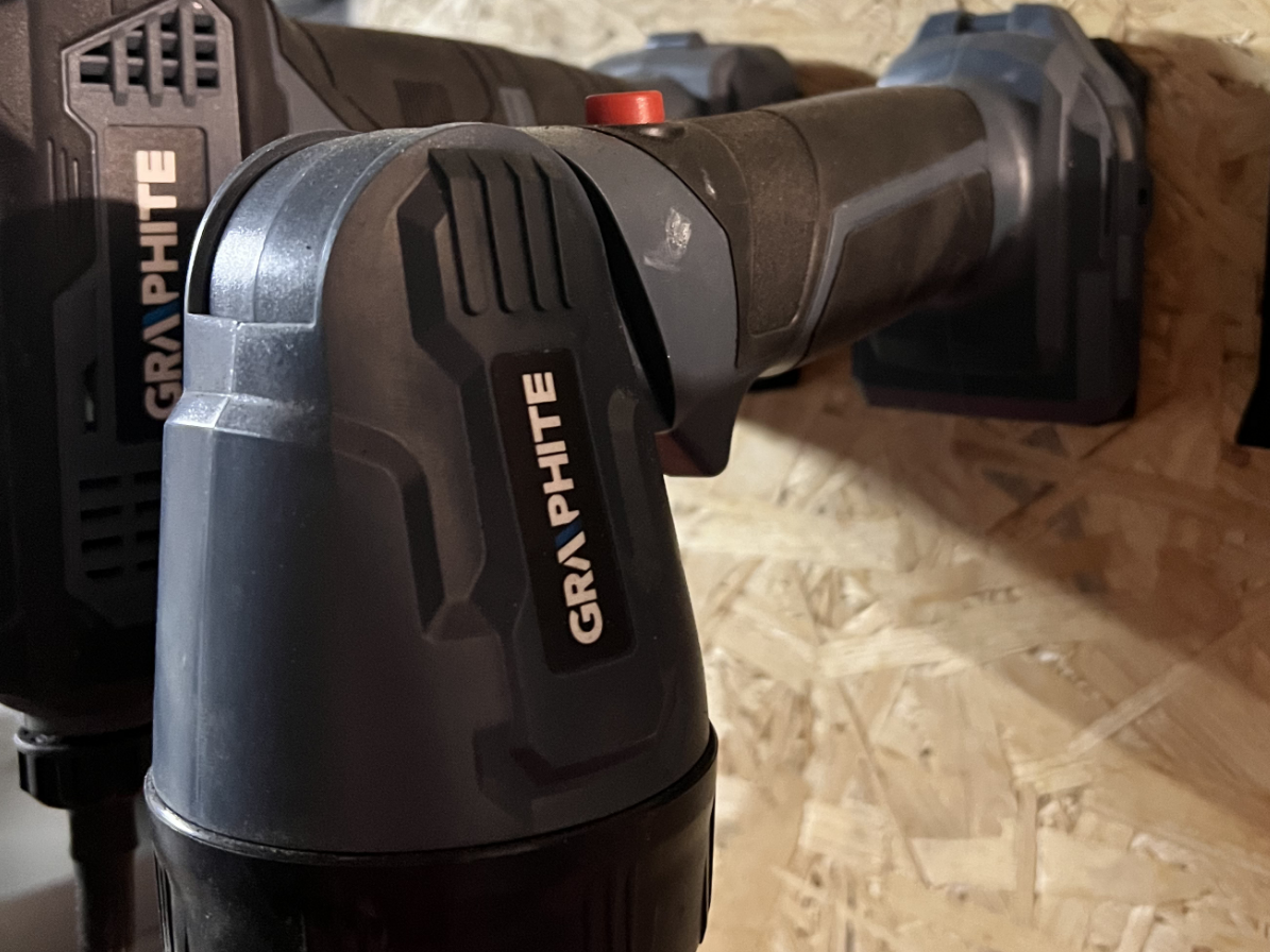 Wall mount for Graphite tools