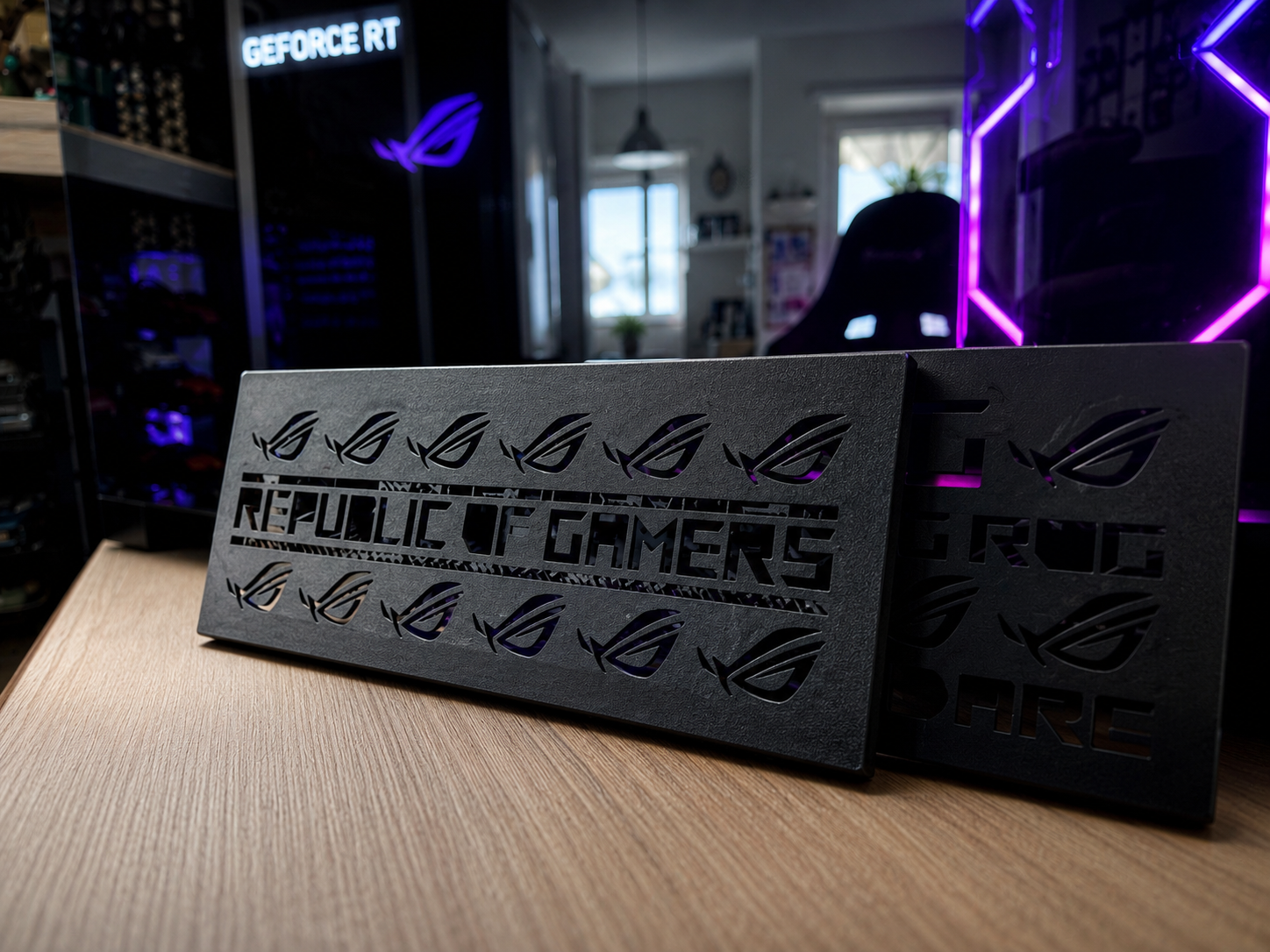 Pannello Magnetico ROG Personalizzabile per PC