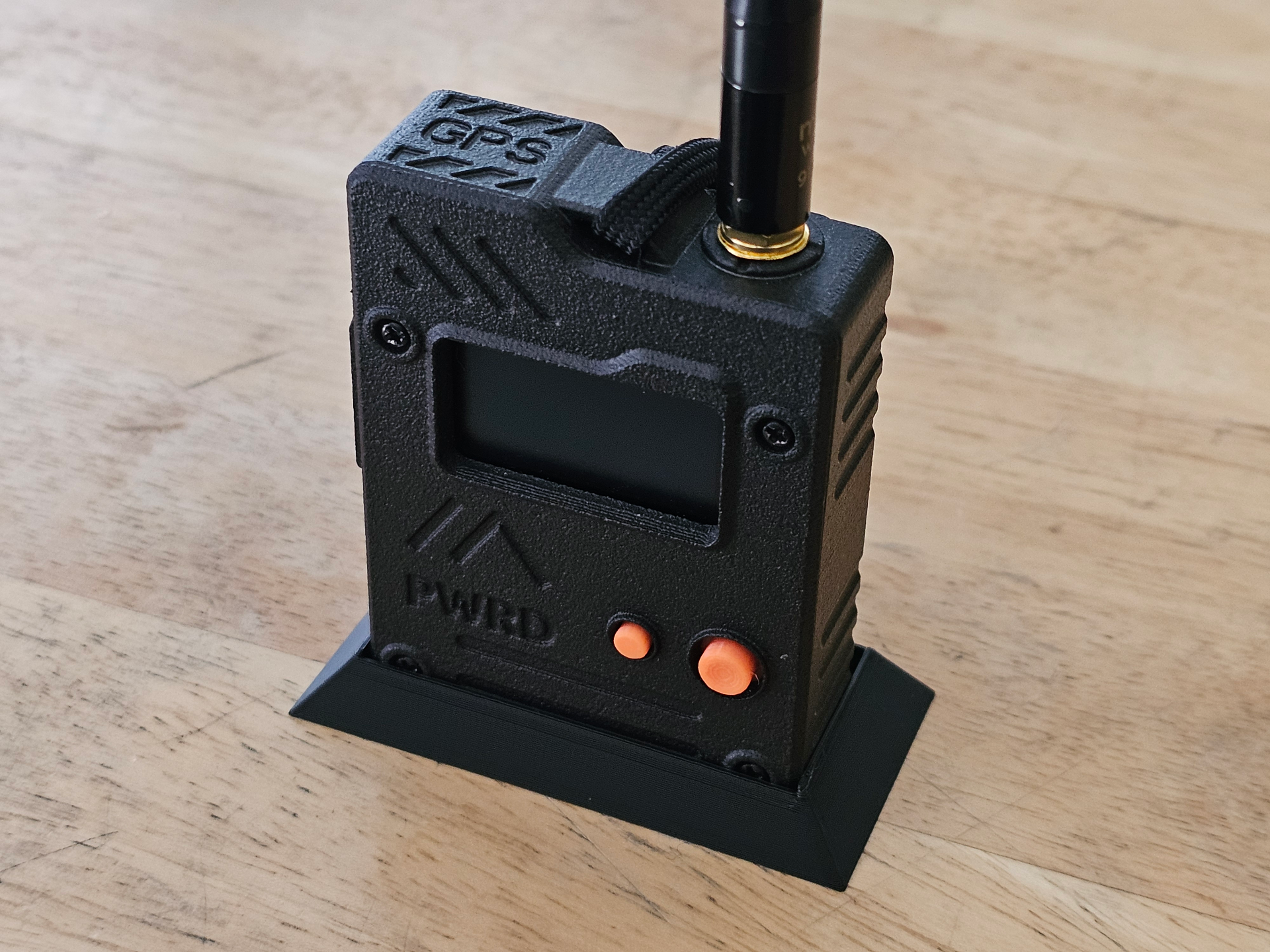 Wio Tracker L1 Pro Stand