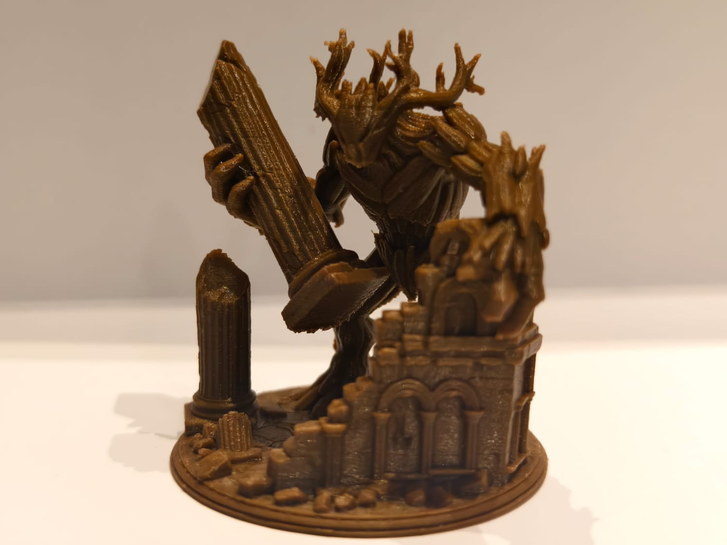 Ent destroying ruins tabletop miniature