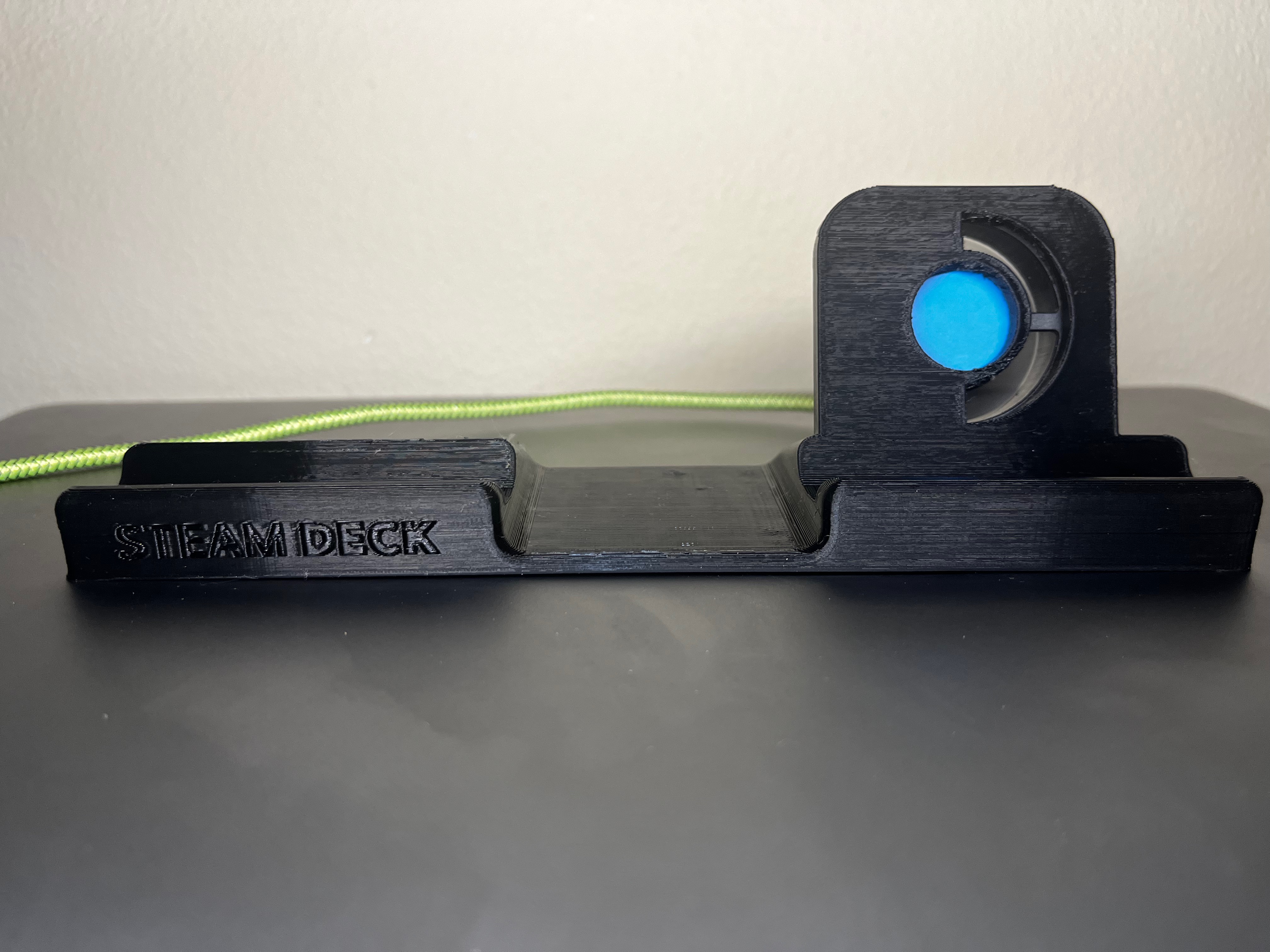 Steam Deck Dock Stand with 40mm Fan DeckMate