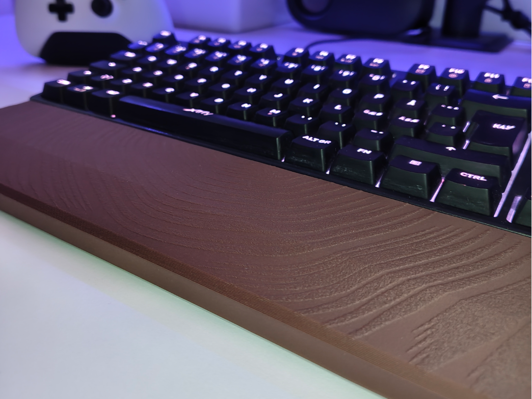 Keyboard Wrist Rest - wood texture