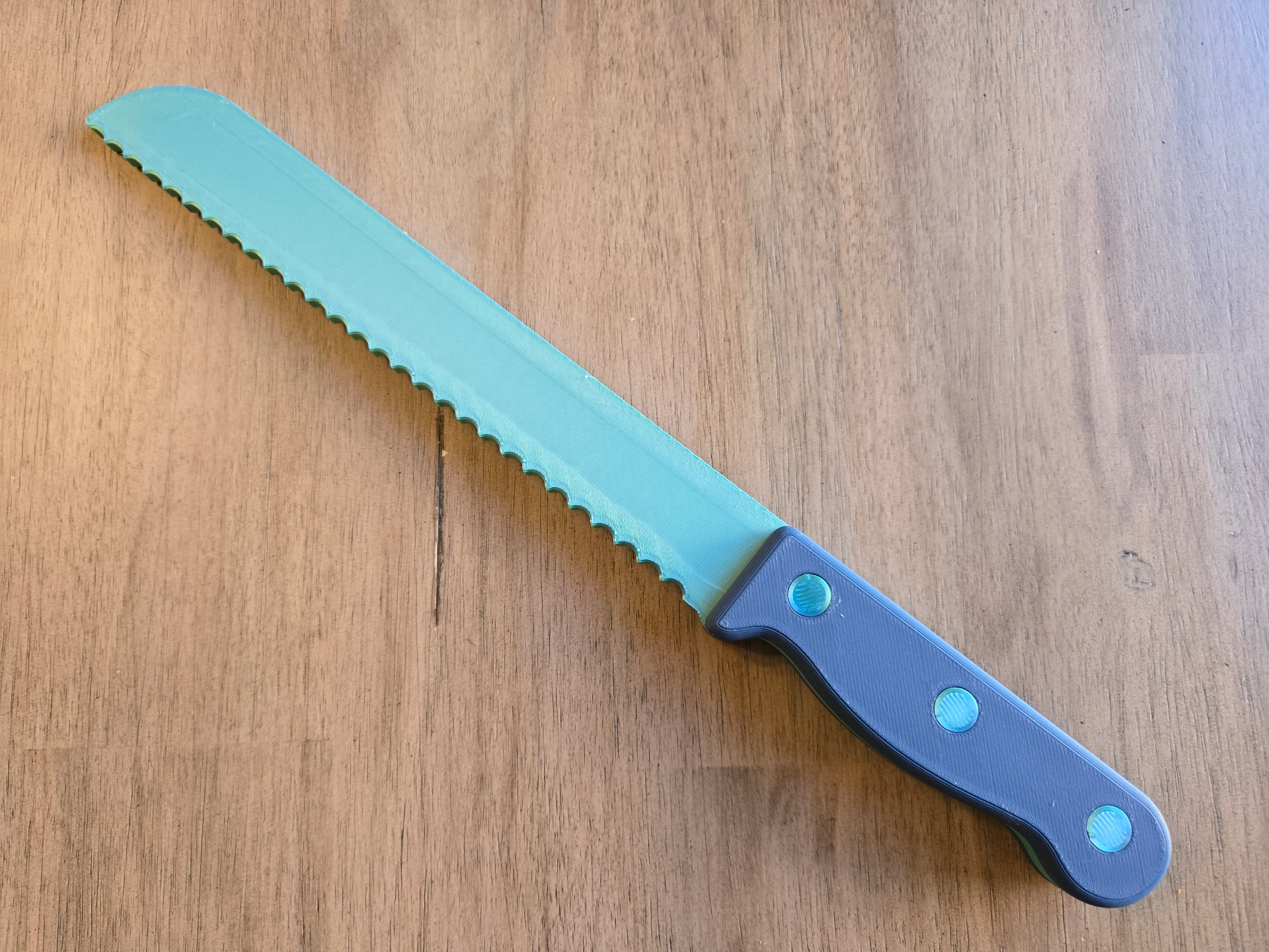 Cosplay & costume bread knife - no AMS