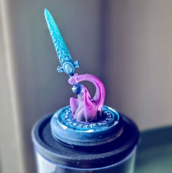 Spiritual Weapons and Bigbys Hand dnd miniatures