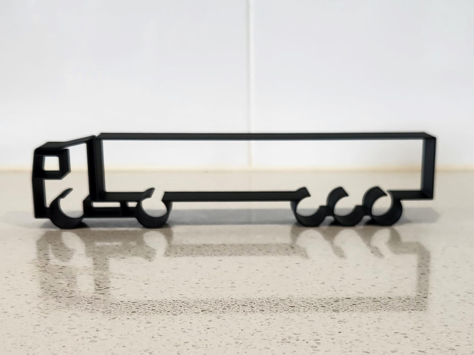 Articulated lorry silhouette desk art