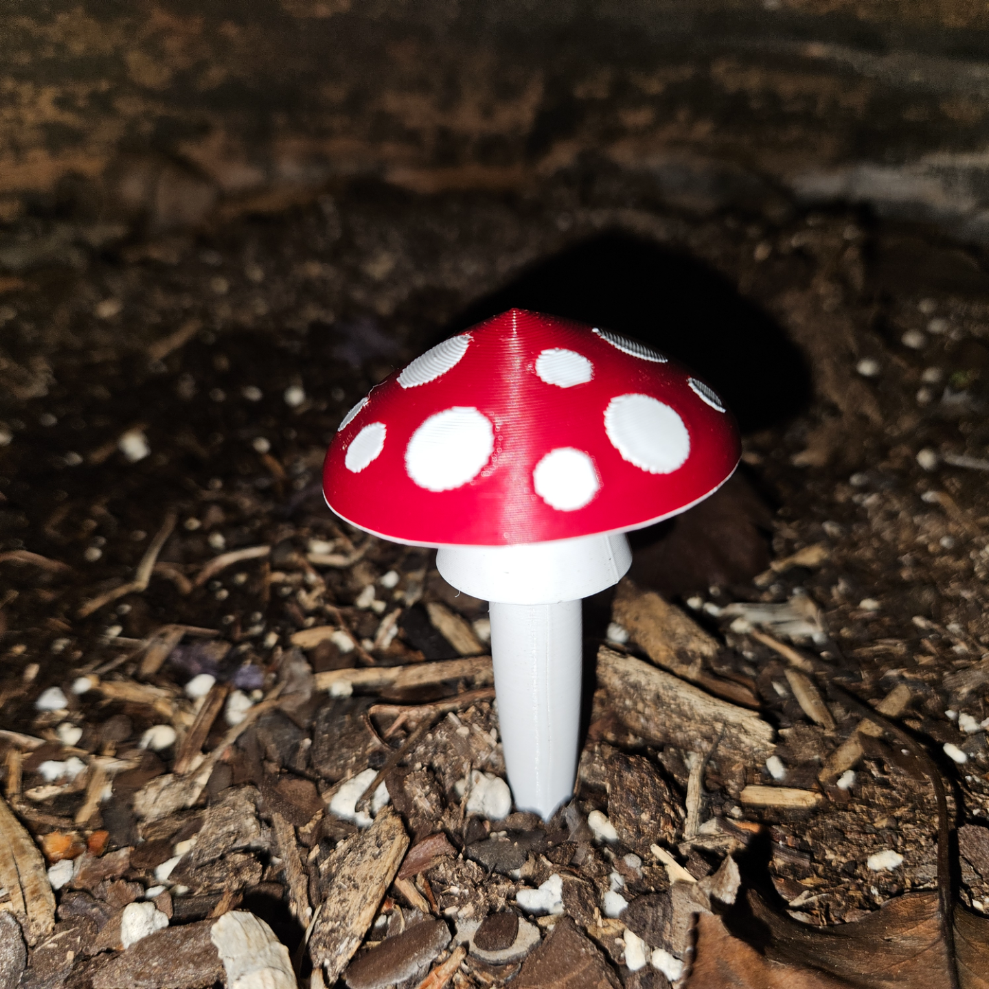 Fake Mushroom Geocache Container