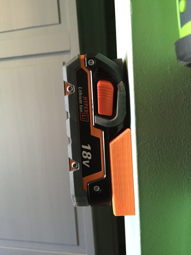 Ridgid 18v battery mount