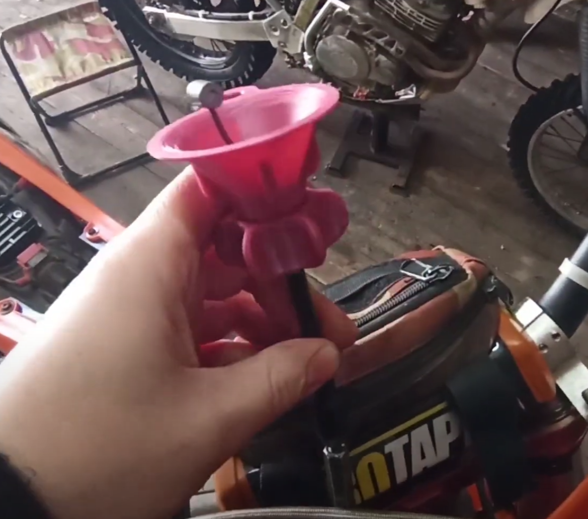 Funnel for motorcycle cable lubrication