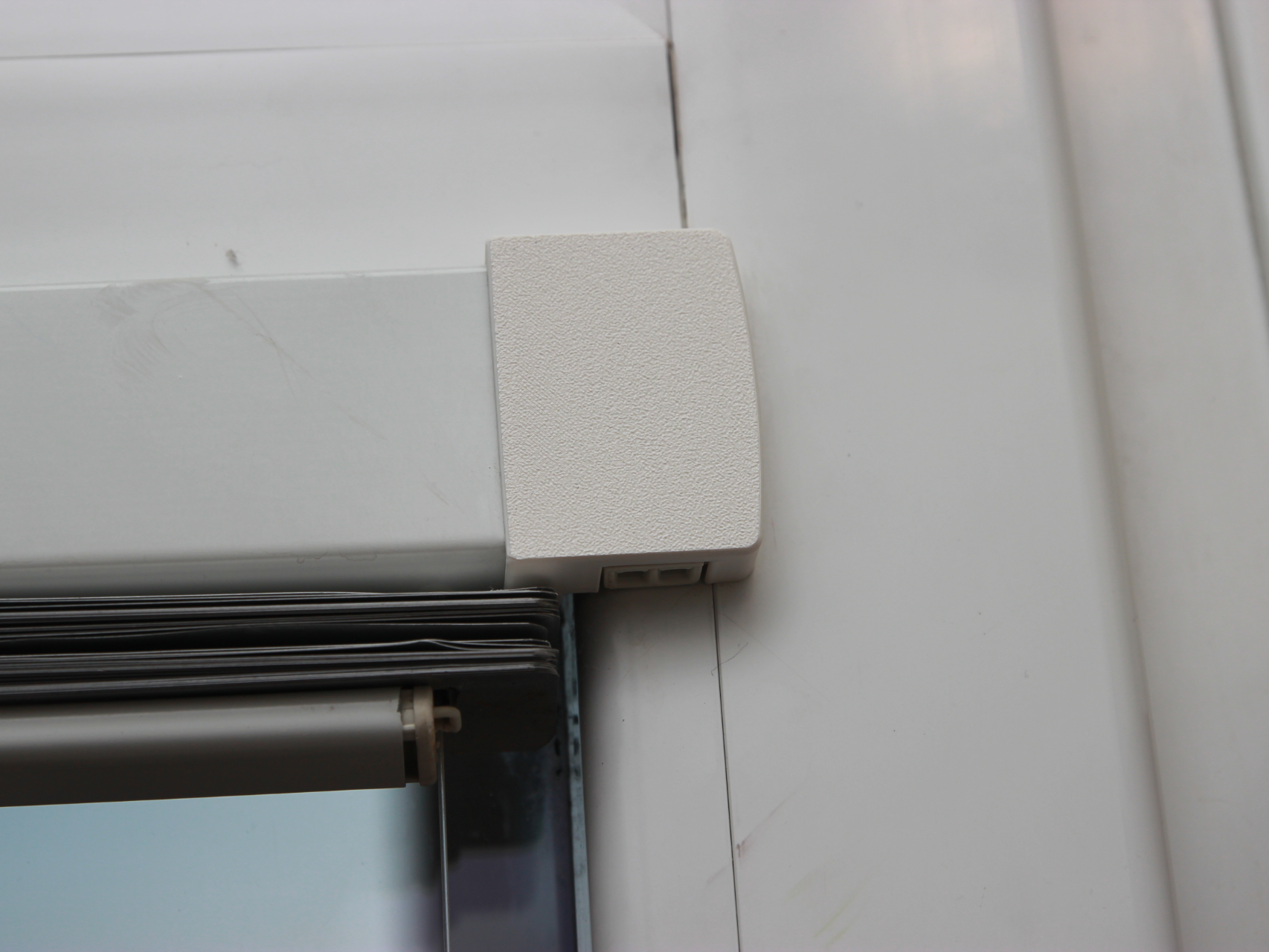 Jalousie/Sunblind cover replacement