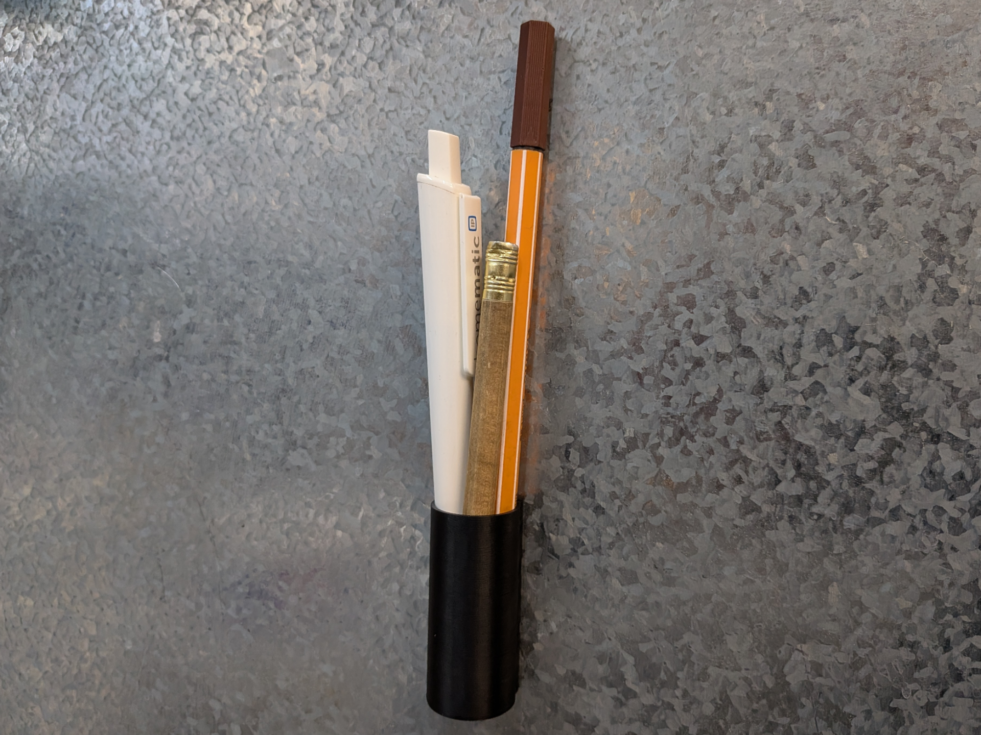 Small Magnetic Pen Holder (3× 10×2 mm Magnets)