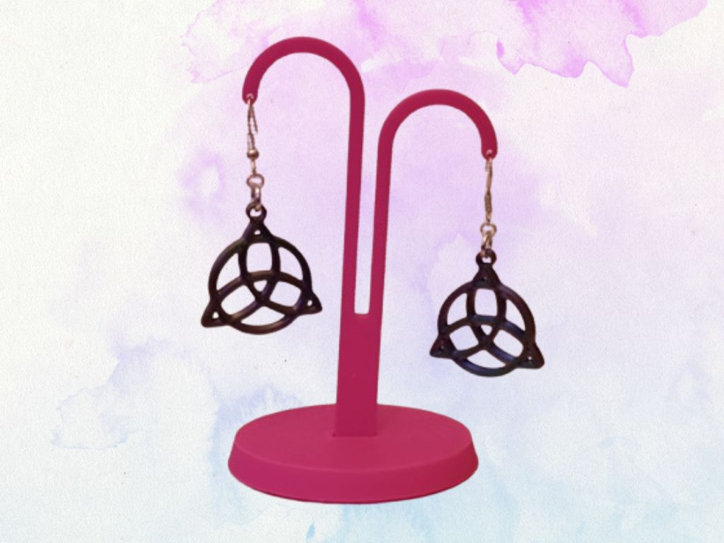 Pendientes triqueta